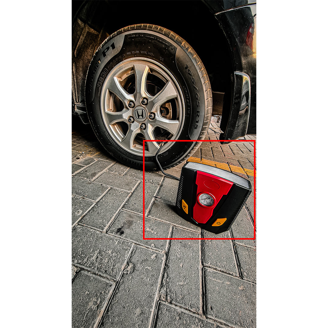 Air Compressor Jumptop  Plastic Housing  Standard Quality Box Pack With Torch Red Black Body (China)